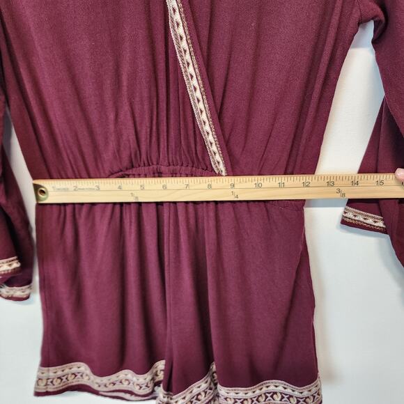 Forever 21 Romper Size M Burgundy Lace Trim V-neck Long Sleeve Crepe Rayon Y2K - Picture 10 of 12